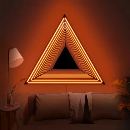 TriMirror LED Infinity - Leuchtendes Pyramidenspiegel